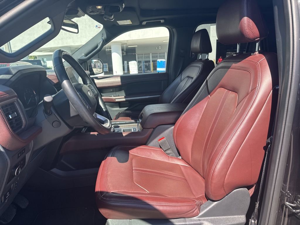 Used 2024 Ford Expedition Max Limited image 6