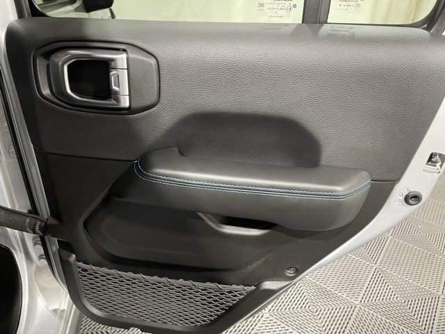 Used 2024 Jeep Wrangler Unlimited Rubicon 4xe image 22