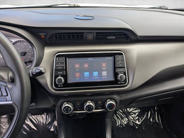 Used 2020 Nissan Kicks S FWD image 13