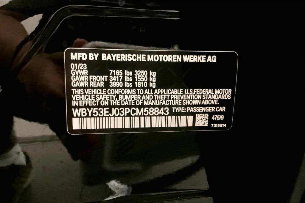 Certified 2023 BMW i7 xDrive60 AWD/4WD image 31