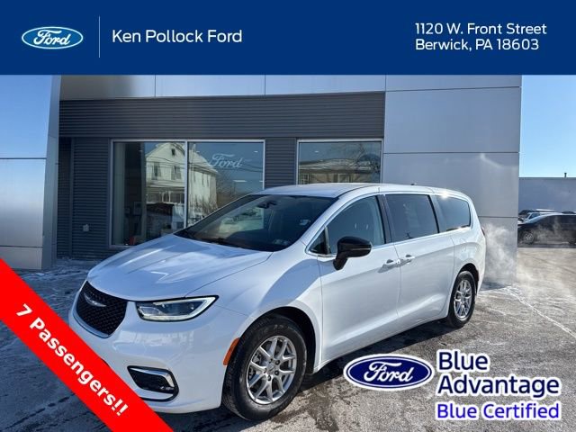 Used 2024 Chrysler Pacifica Touring-L