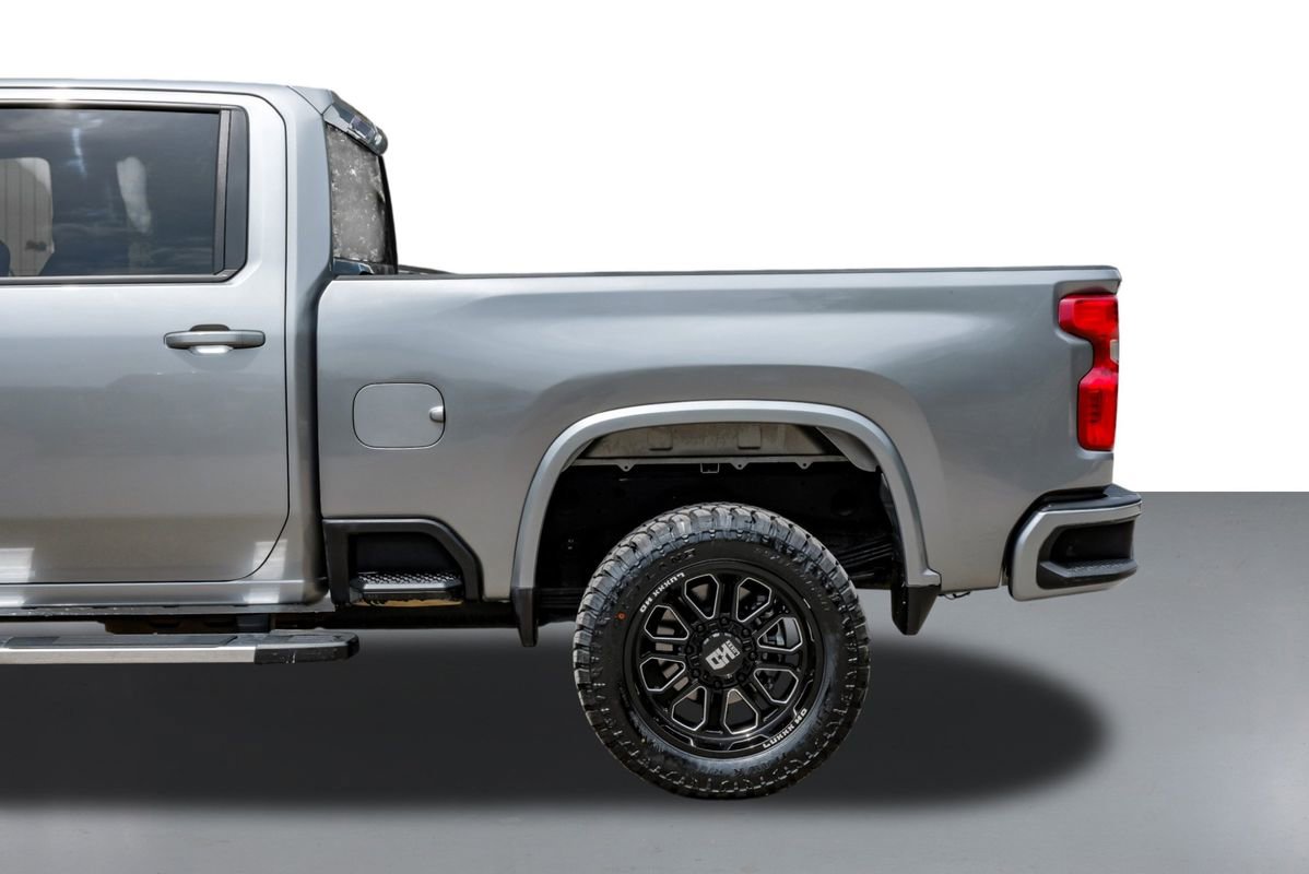 Used 2025 Chevrolet Silverado 2500 LT w/ Convenience Package image 12