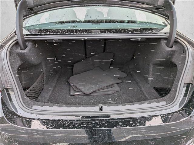 Used 2025 BMW 330i xDrive Sedan image 7