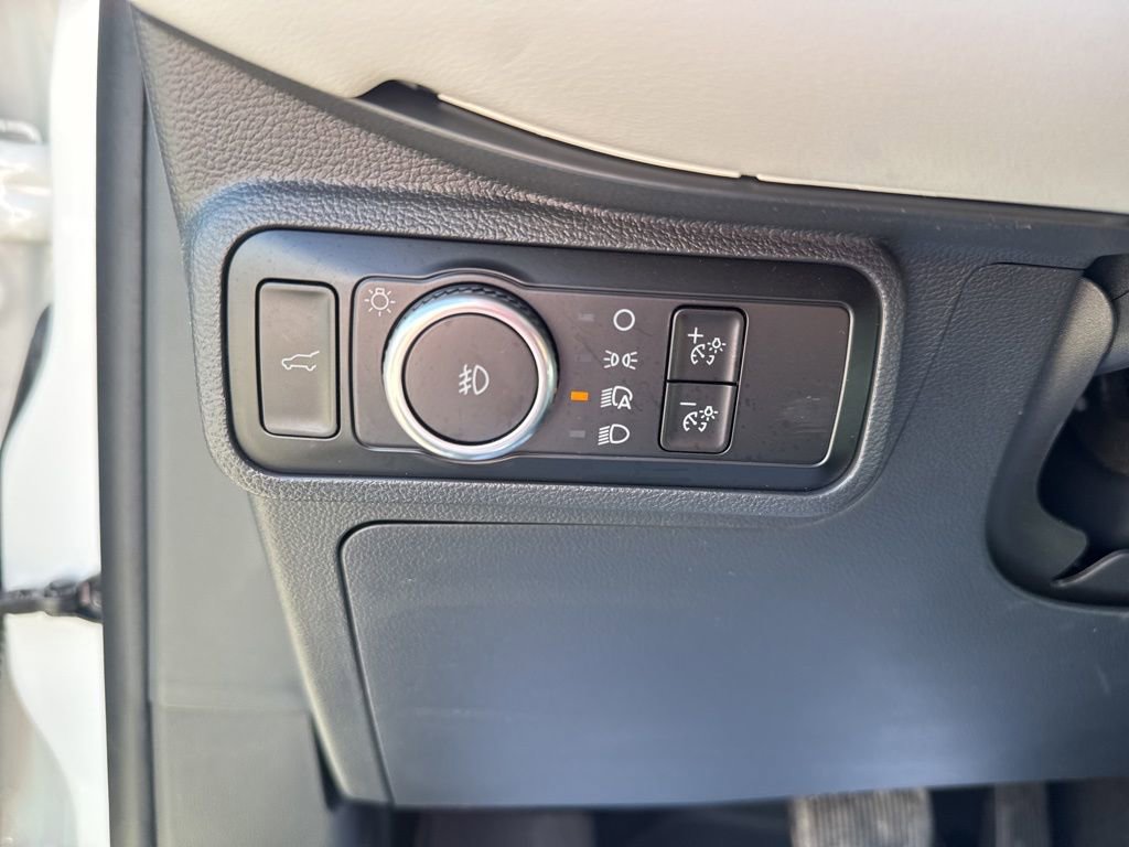 Used 2025 Ford Explorer Platinum w/ Ultimate Package image 11