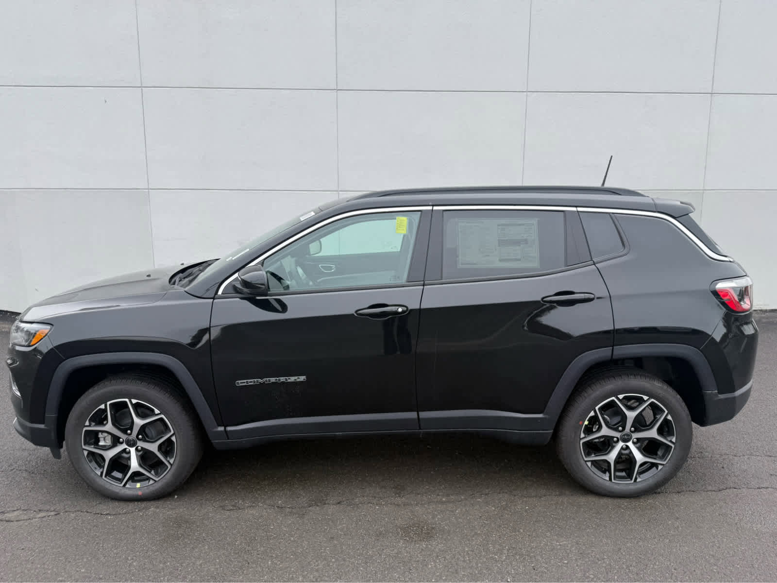 New 2026 Jeep Compass Limited AWD/4WD image 4