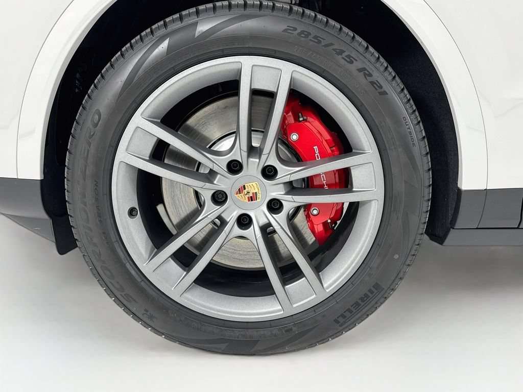 New 2026 Porsche Cayenne S AWD/4WD image 33