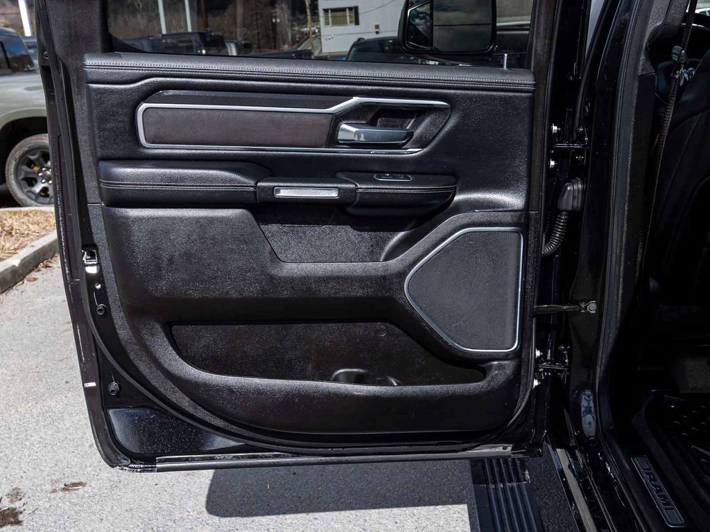 Used 2022 RAM 1500 Laramie image 14