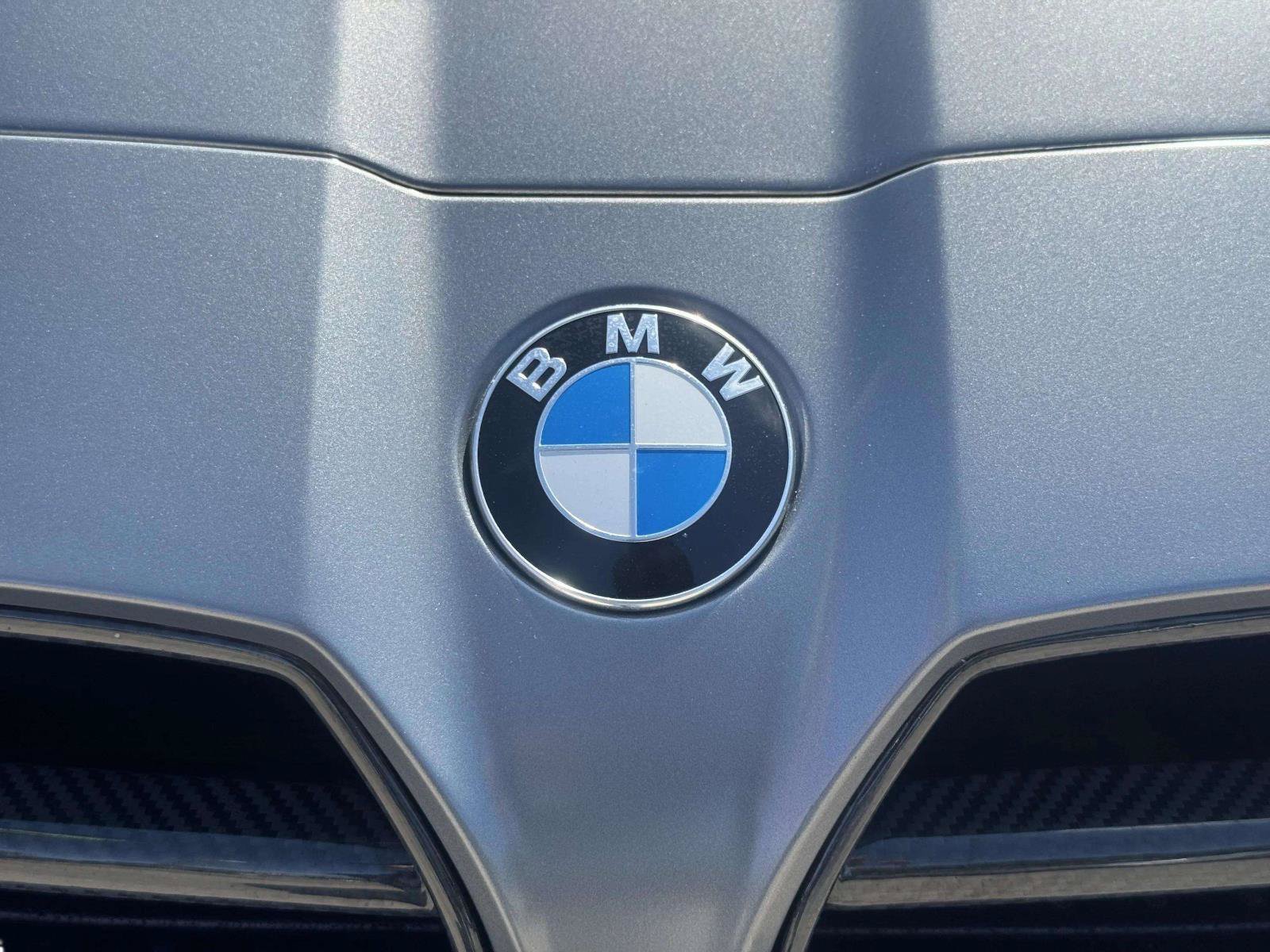 Used 2023 BMW M3 Competition w/ M Carbon Exterior Package AWD/4WD image 20