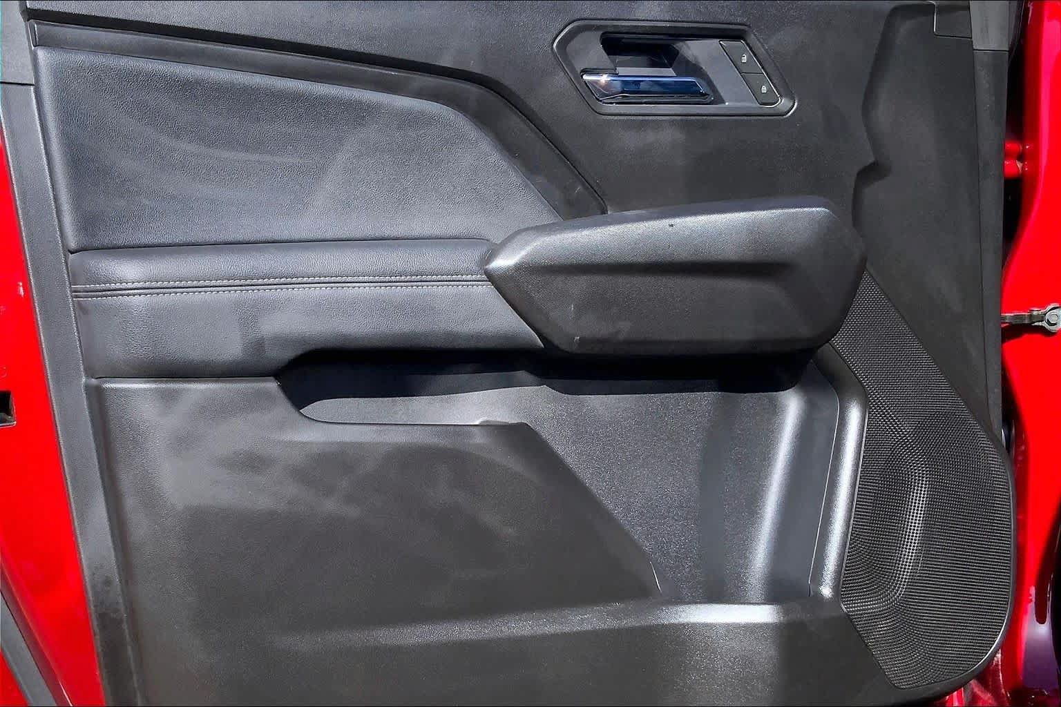 Used 2025 GMC Canyon Elevation w/ Convenience Package AWD/4WD image 22
