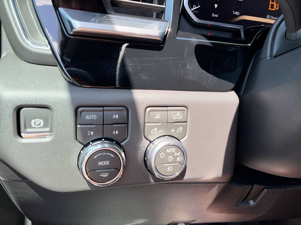 New 2026 GMC Sierra 1500 Elevation w/ Elevation Premium Package AWD/4WD image 24