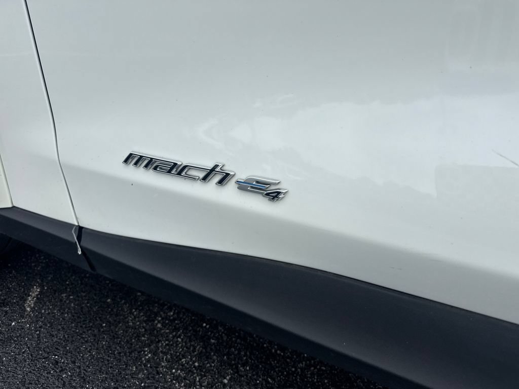Used 2025 Ford Mustang Mach-E Premium AWD/4WD image 19