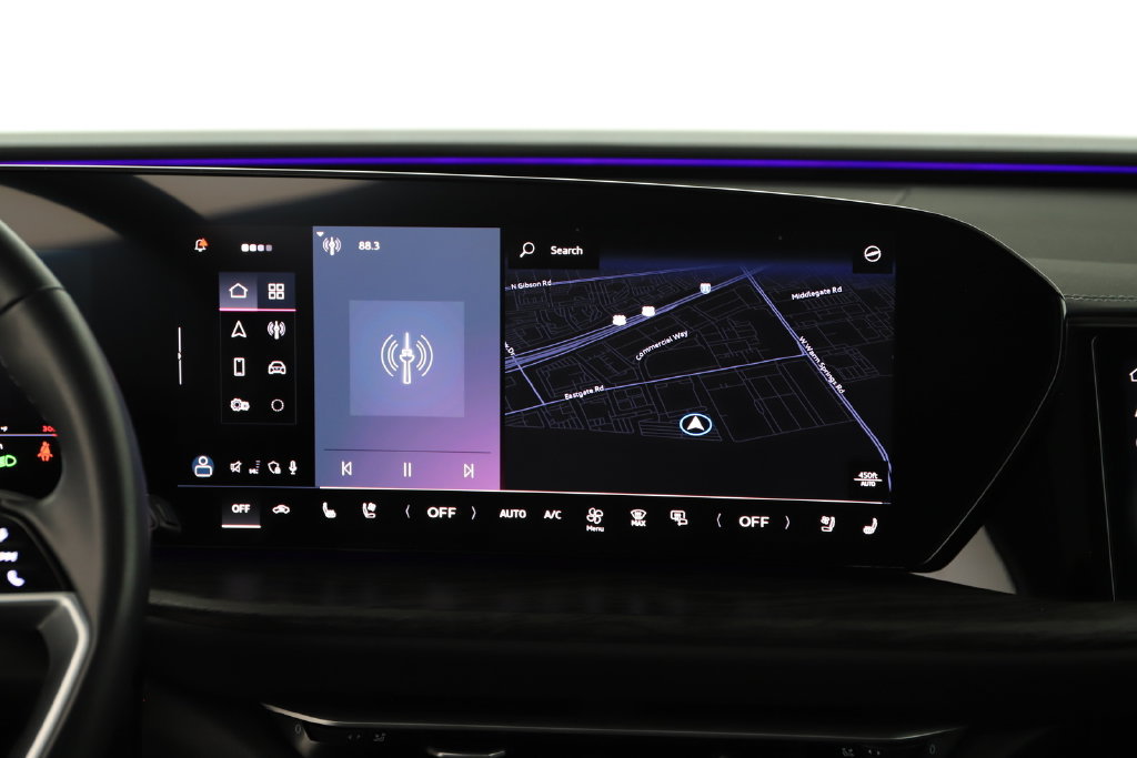 Certified 2025 Audi Q5 Prestige AWD/4WD image 19