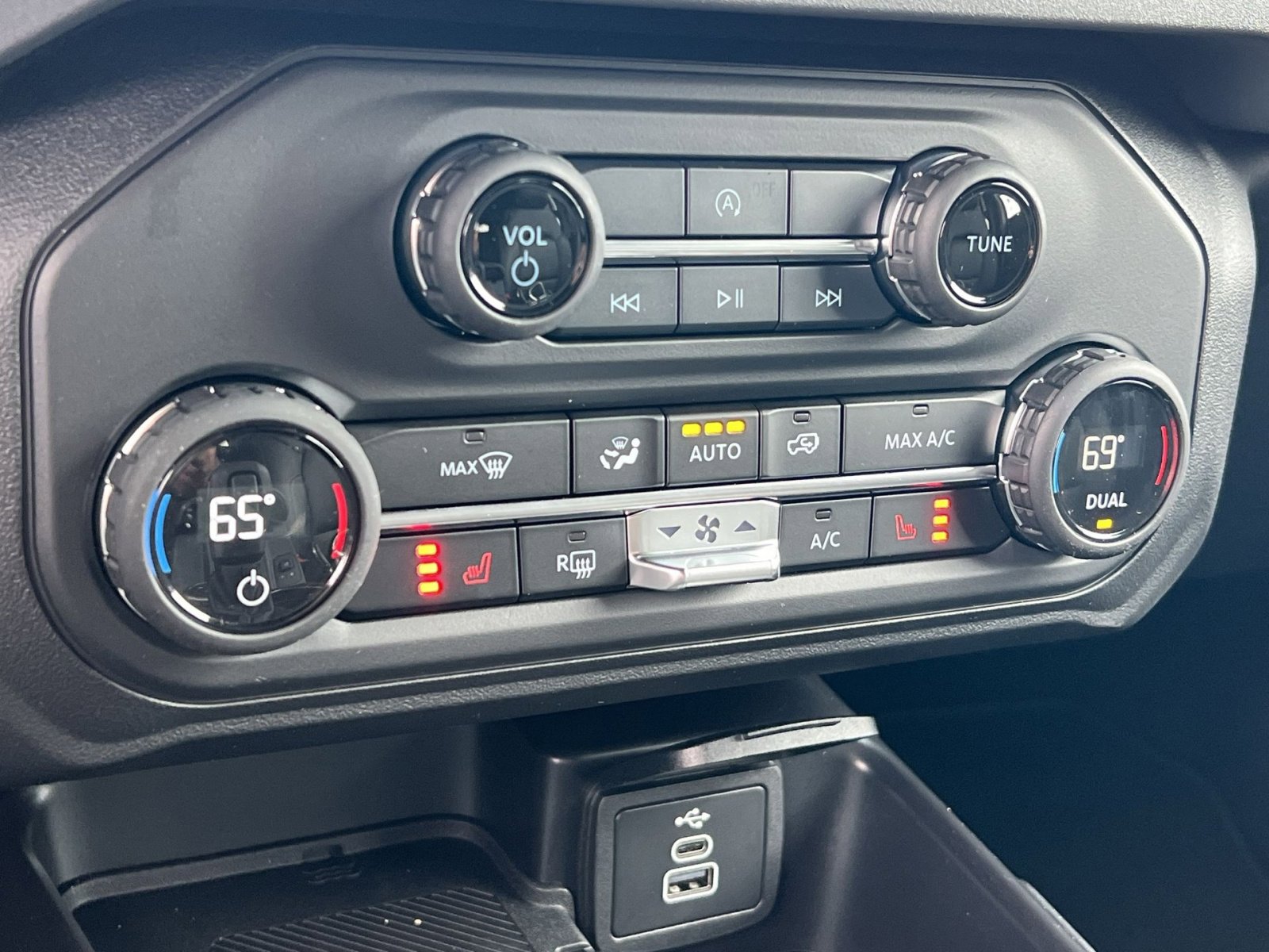 New 2026 Ford Bronco Big Bend image 21