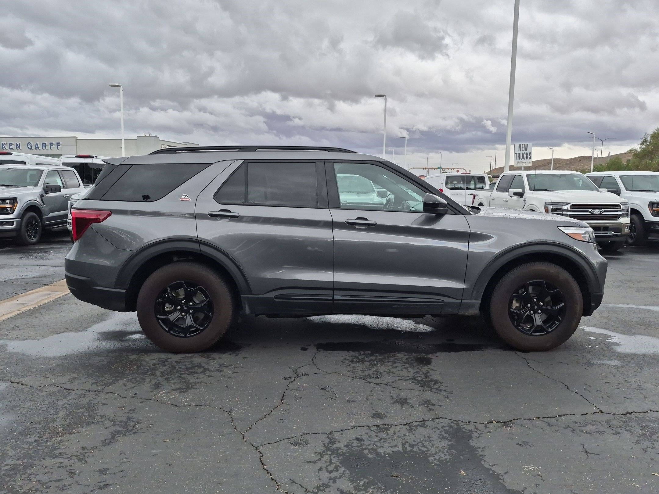 Certified 2024 Ford Explorer Timberline w/ Timberline Technology Package AWD/4WD image 3