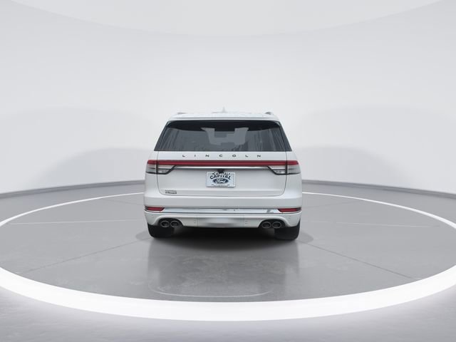 Used 2023 Lincoln Aviator Black Label w/ Class IV Trailer Tow Package AWD/4WD image 7