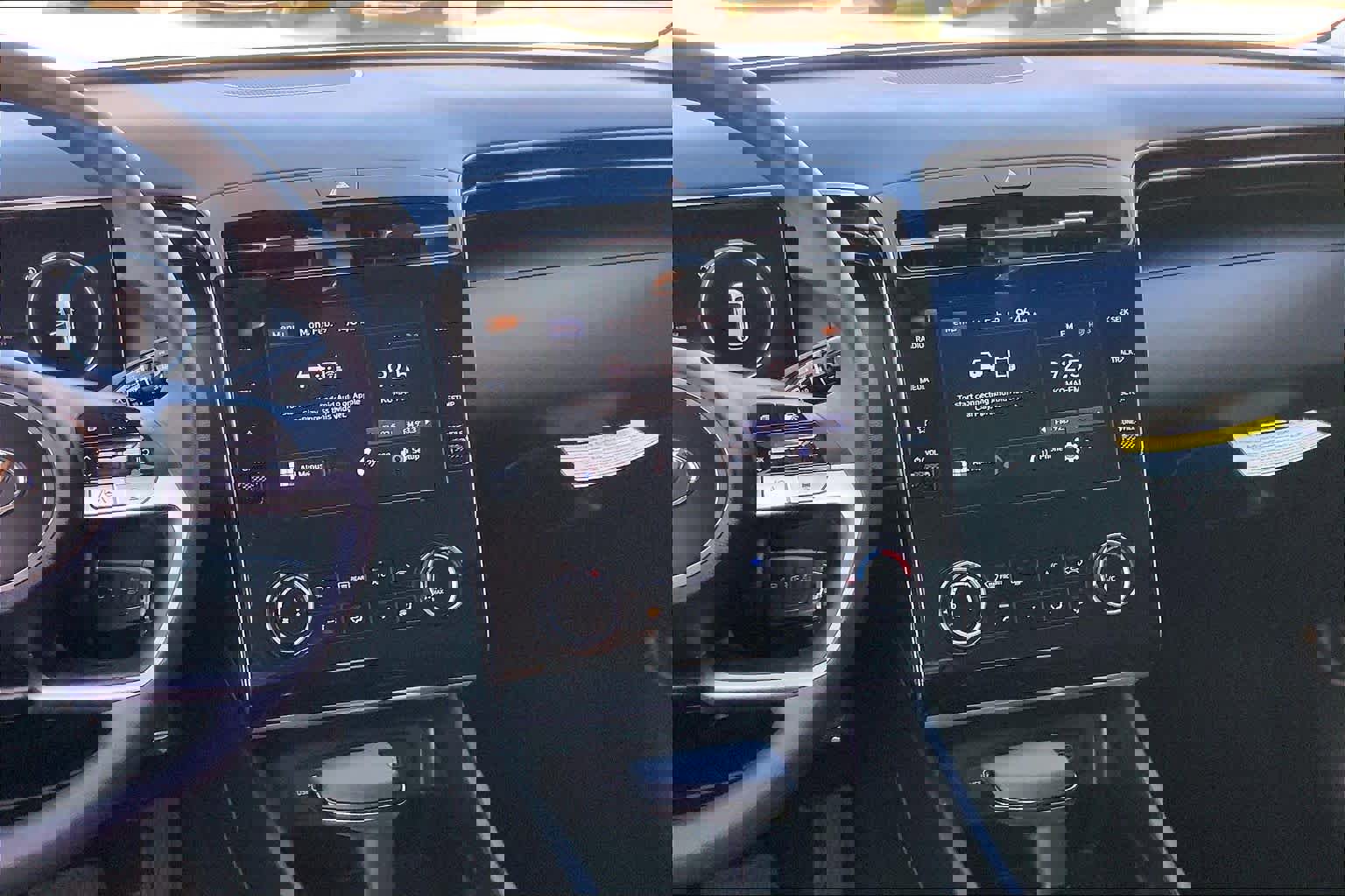 Used 2024 Hyundai Tucson SE image 7