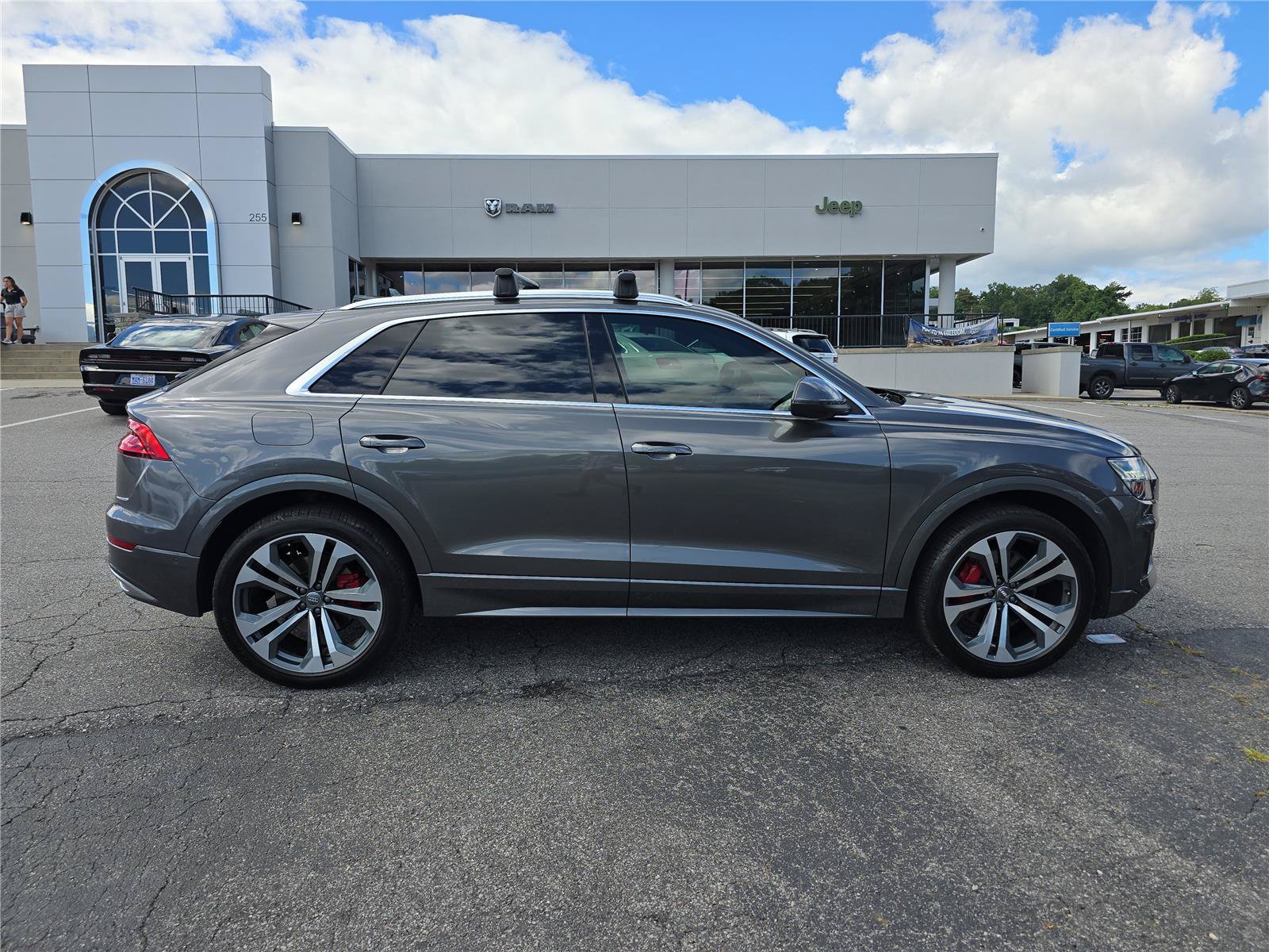 Used 2019 Audi Q8 Premium Plus AWD/4WD image 2