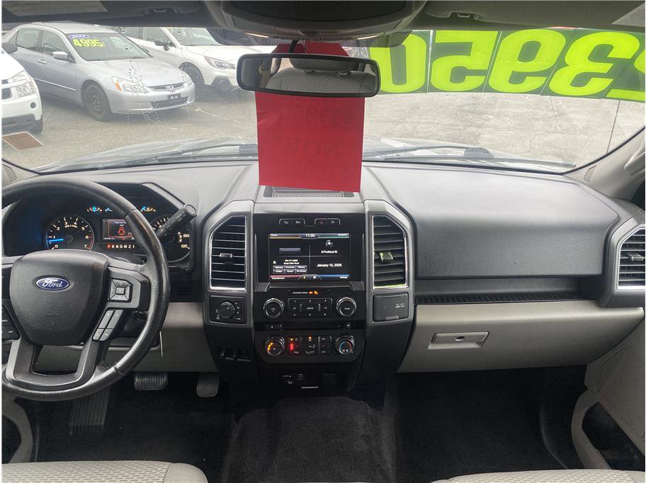 Used 2015 Ford F150 XLT w/ Equipment Group 302A Luxury image 16