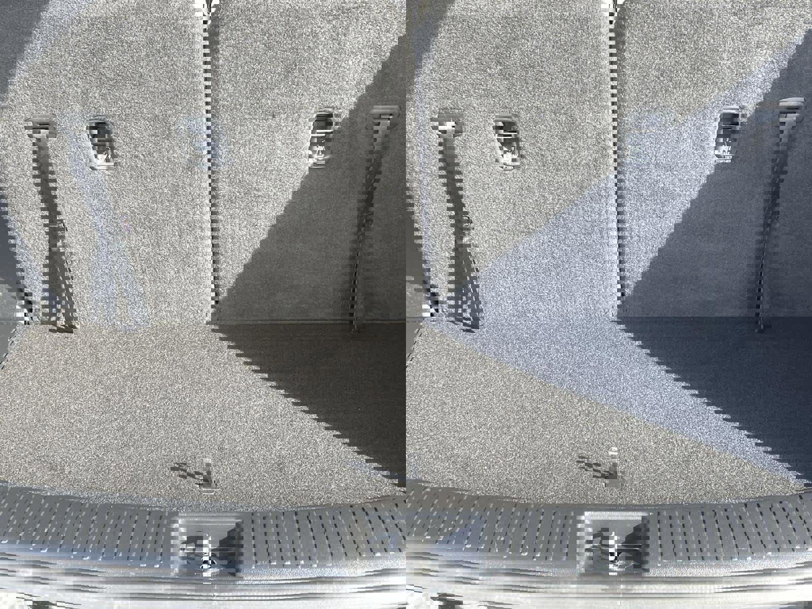 Used 2023 Kia Sorento SX Prestige w/ Panoramic Sunroof Package image 17