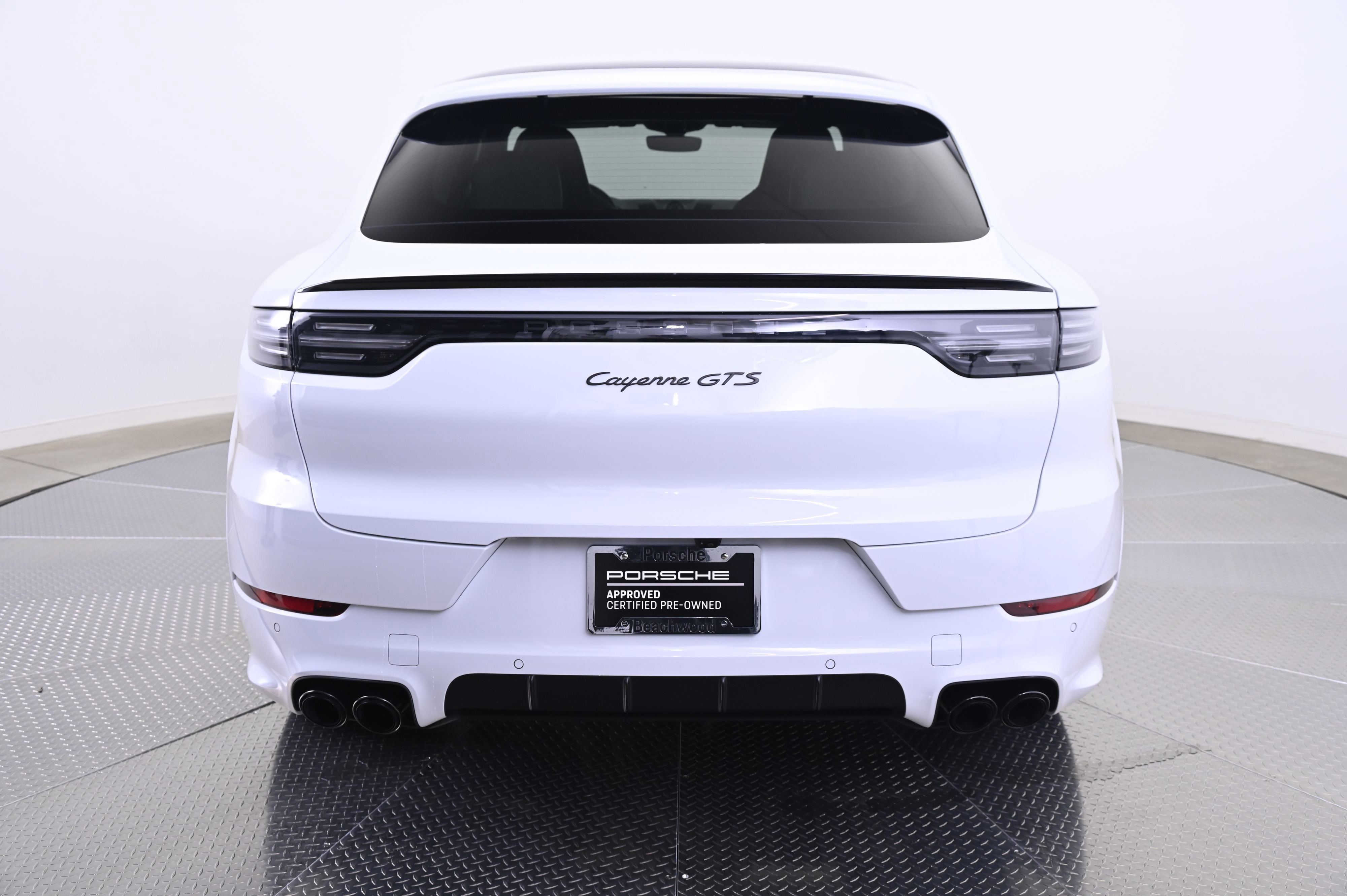 Used 2022 Porsche Cayenne GTS image 6