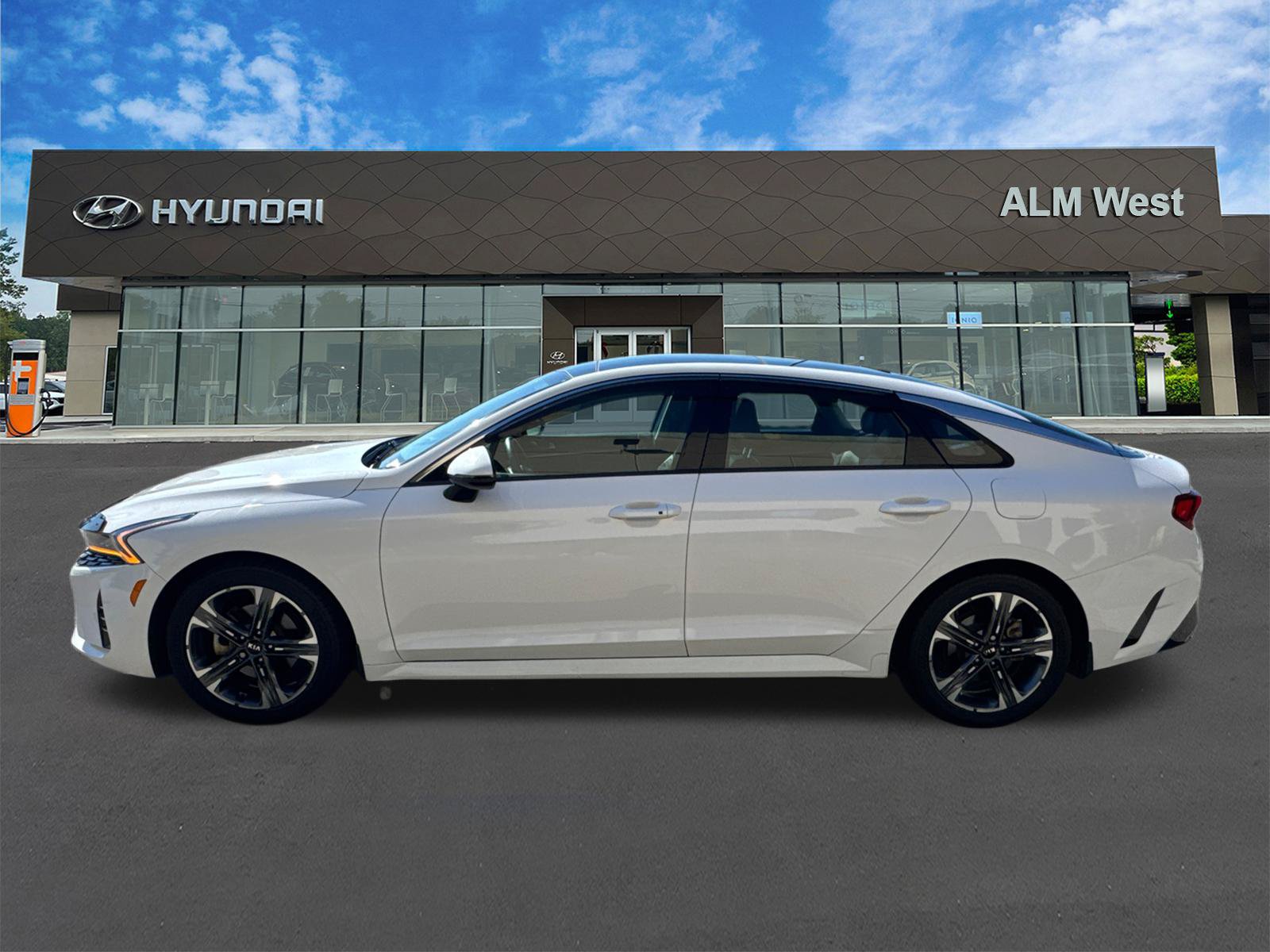 Used 2021 Kia K5 EX FWD image 8