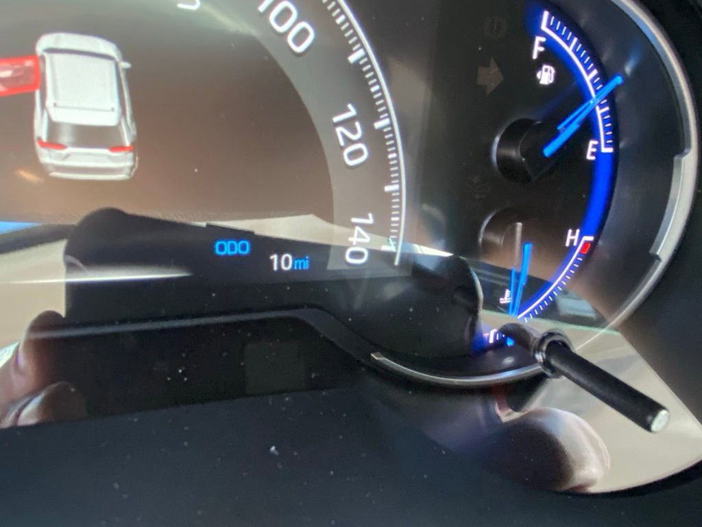 New 2025 Toyota RAV4 LE image 5