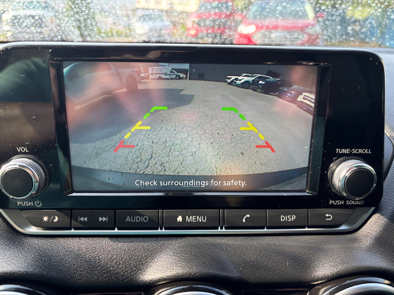 Used 2023 Nissan Sentra S image 17