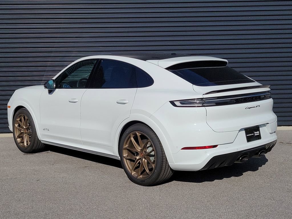 New 2026 Porsche Cayenne GTS AWD/4WD image 3