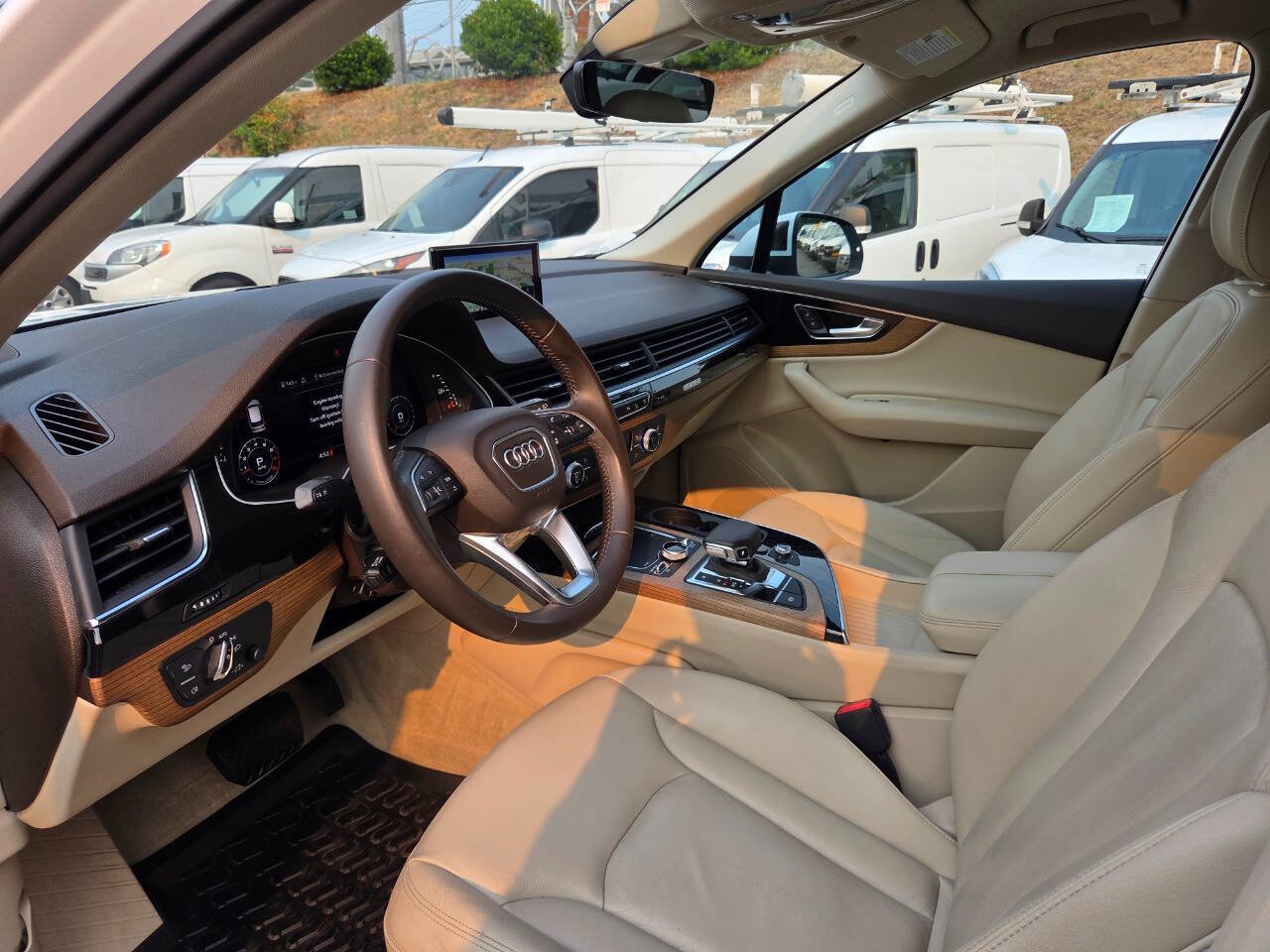 Used 2017 Audi Q7 3.0T Premium Plus image 14