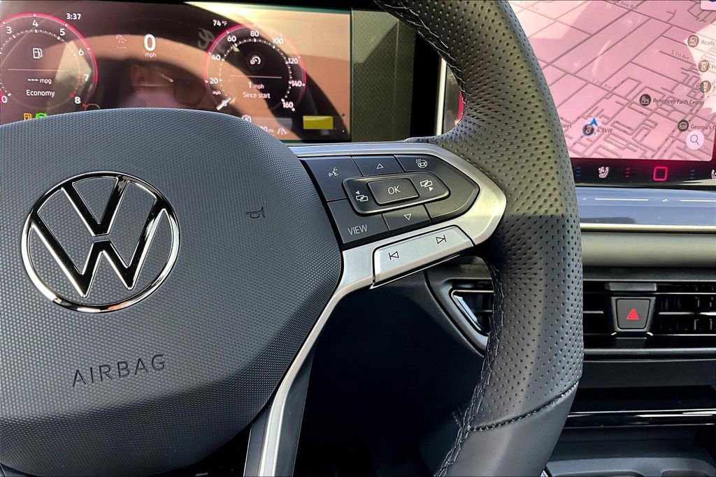 New 2026 Volkswagen Tiguan SEL R-Line image 11