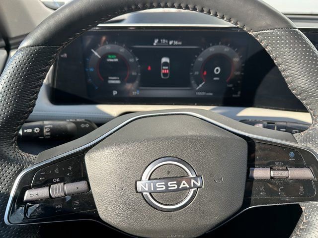 Used 2024 Nissan Ariya AWD image 23