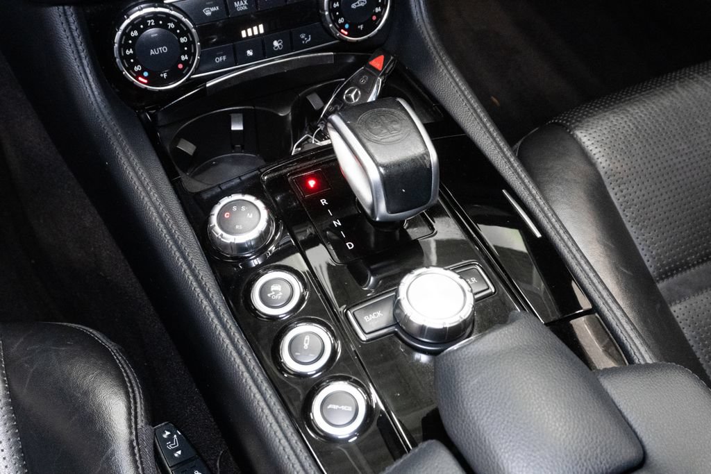 Used 2013 Mercedes-Benz CLS 63 AMG image 24