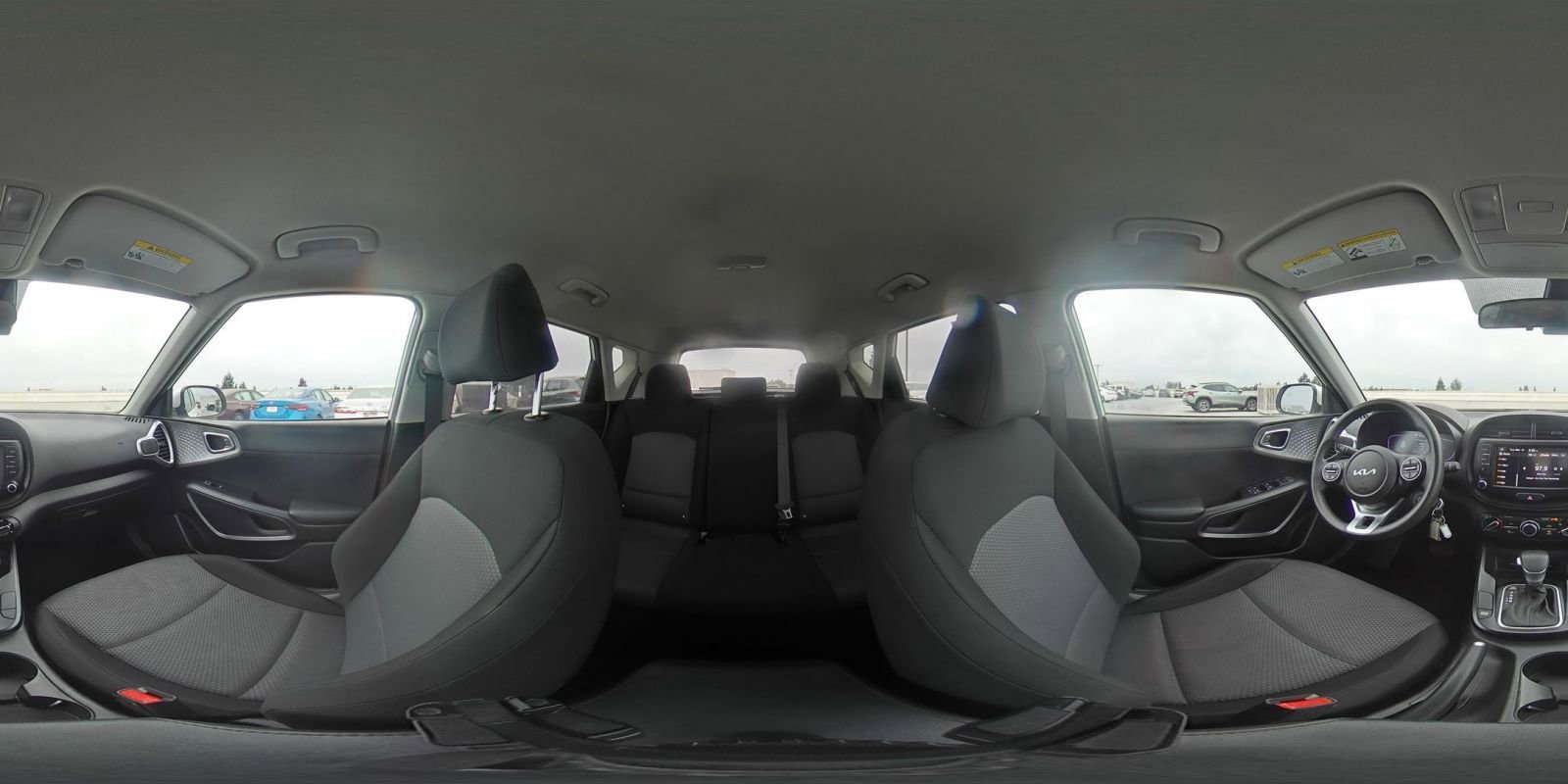 Used 2025 Kia Soul LX w/ LX Technology Package image 40