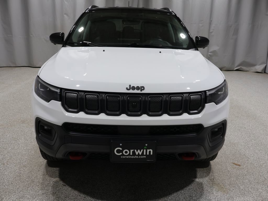 Used 2022 Jeep Compass Trailhawk w/ Trailhawk Elite Group AWD/4WD image 9