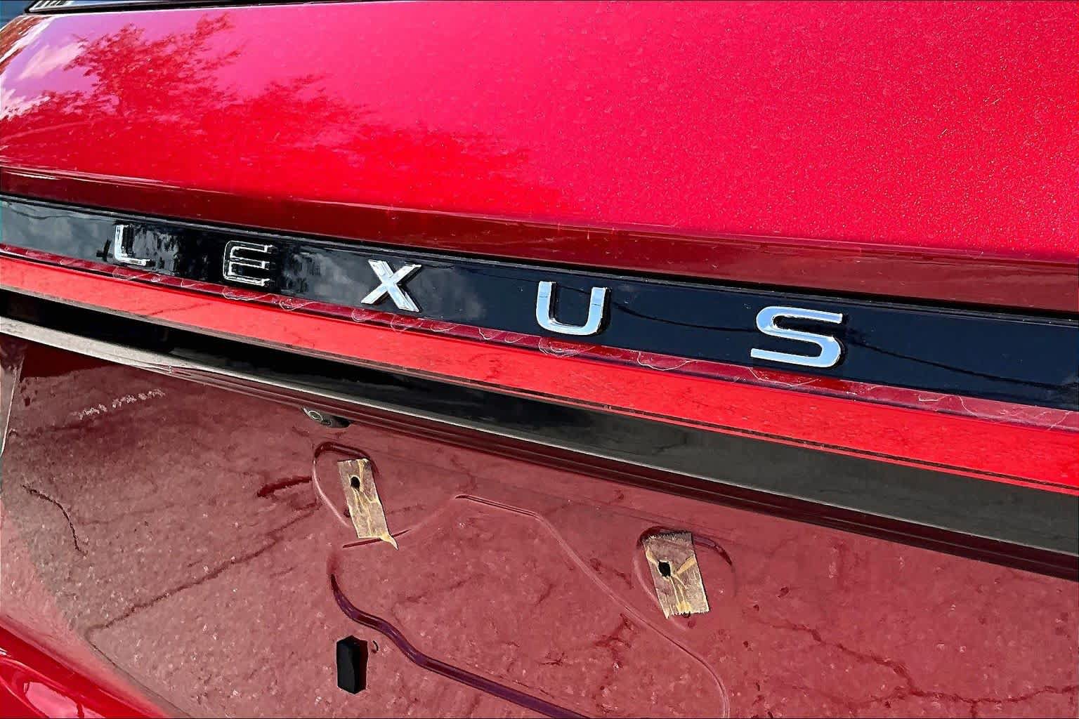 Used 2024 Lexus RX 350h w/ Accessory Package (Z1) AWD/4WD image 30