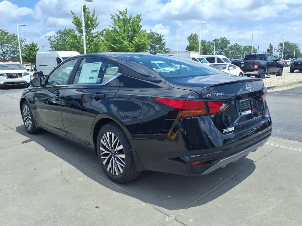 New 2026 Nissan Altima 2.5 SV FWD image 6