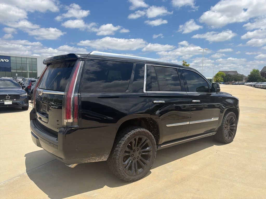 Used 2018 Cadillac Escalade Premium Luxury w/ LPO, Radiant Package AWD/4WD image 15