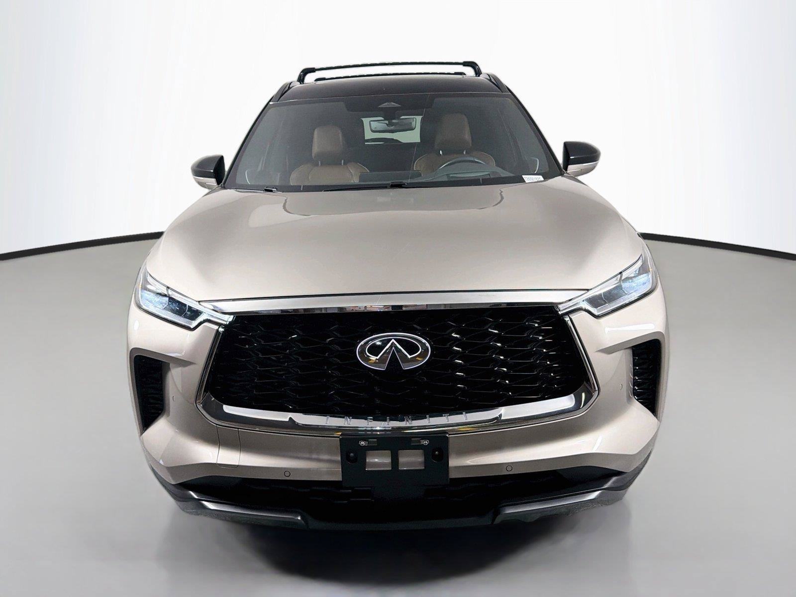 Used 2023 INFINITI QX60 Autograph w/ Cargo Package AWD/4WD image 2