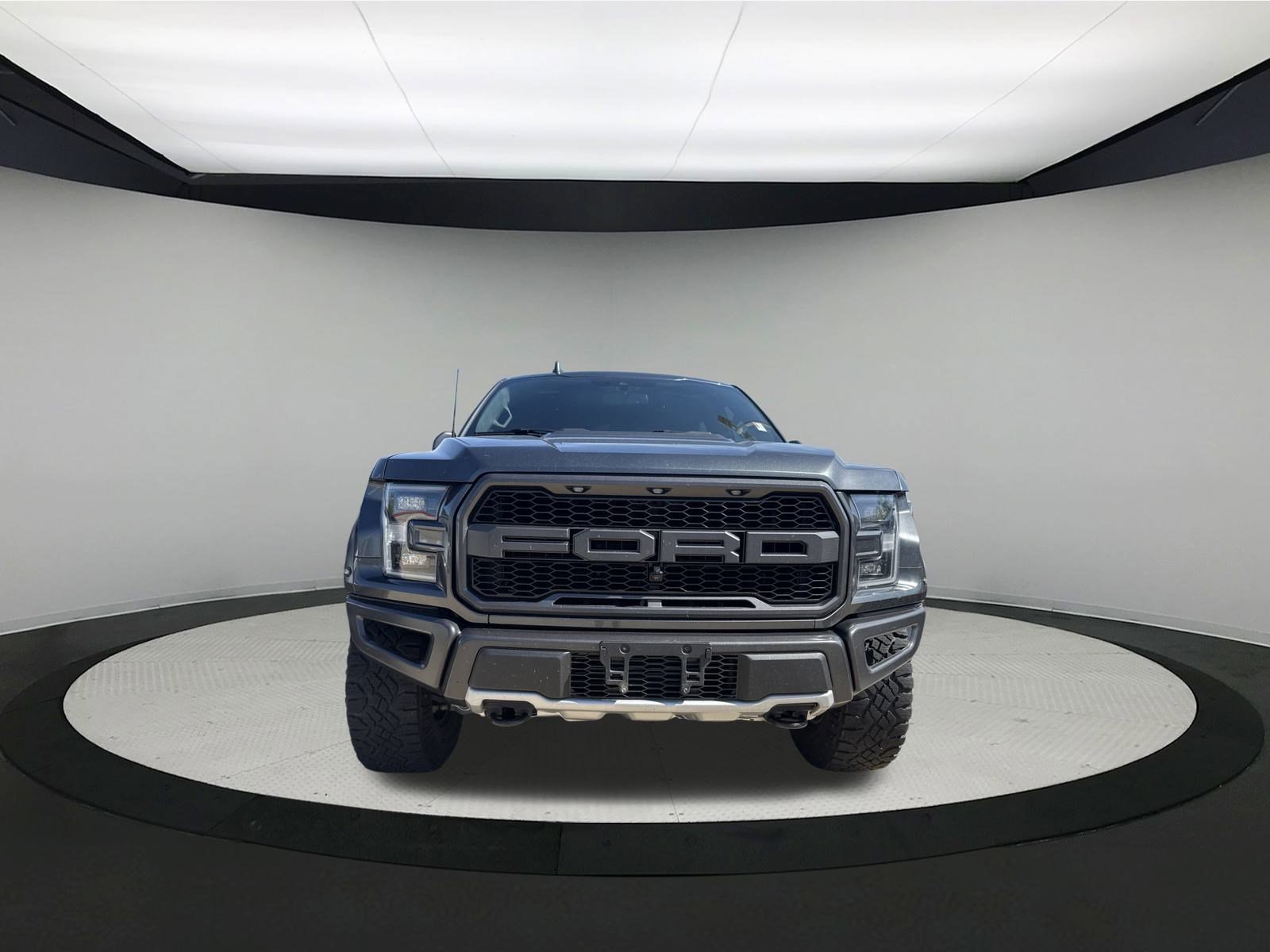 Used 2020 Ford F150 Raptor w/ Equipment Group 802A Luxury image 2