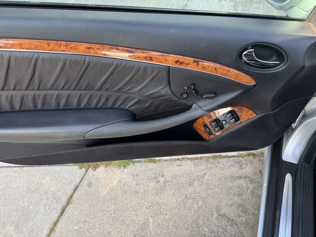 Used 2006 Mercedes-Benz CLK 350 Cabriolet image 15