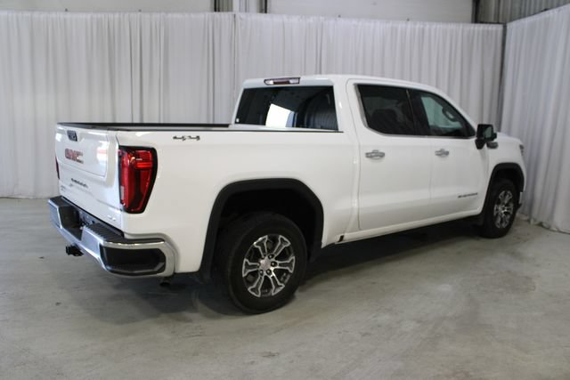 Used 2025 GMC Sierra 1500 SLT AWD/4WD image 30