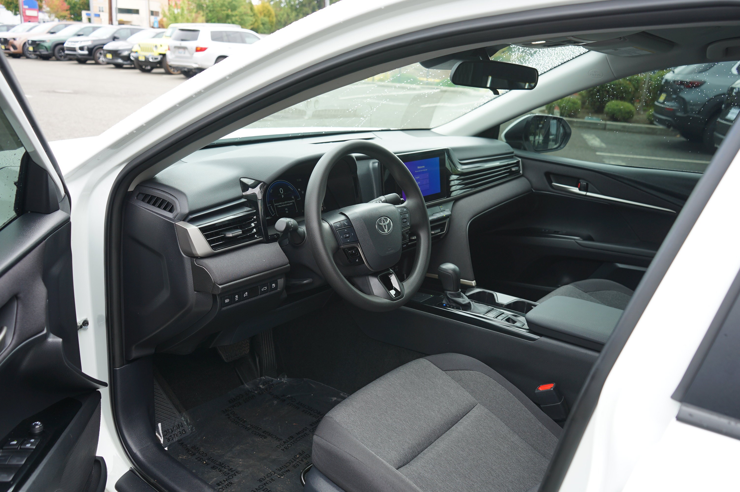 Used 2025 Toyota Camry LE FWD image 15