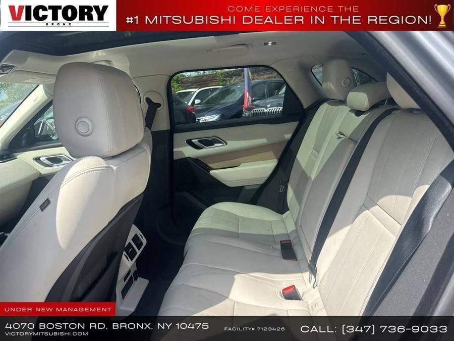 Used 2020 Land Rover Range Rover Velar R-Dynamic S AWD/4WD image 25
