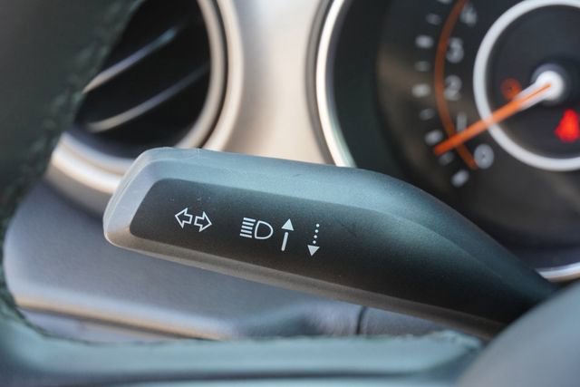 Used 2023 Jeep Gladiator Sport image 27