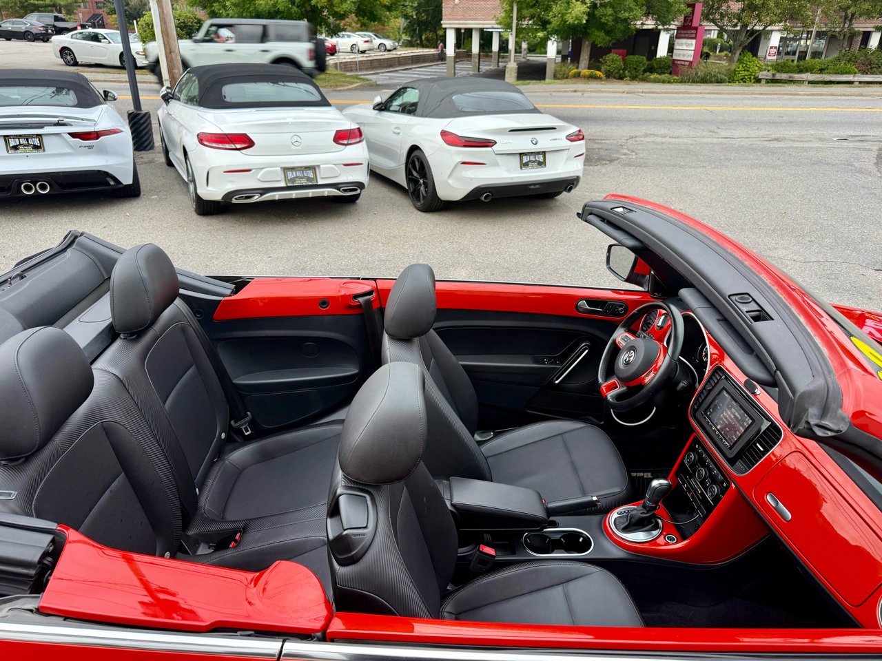 Used 2018 Volkswagen Beetle 2.0T SE image 34