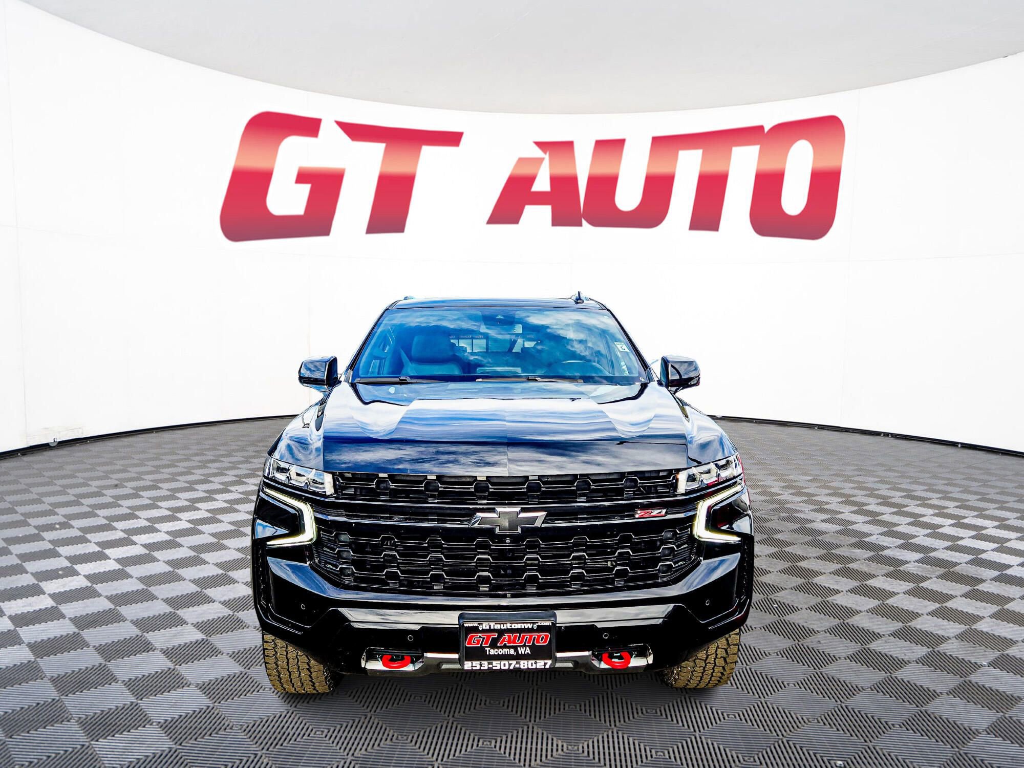 Used 2023 Chevrolet Tahoe Z71 w/ Off-Road Capability Package AWD/4WD image 2