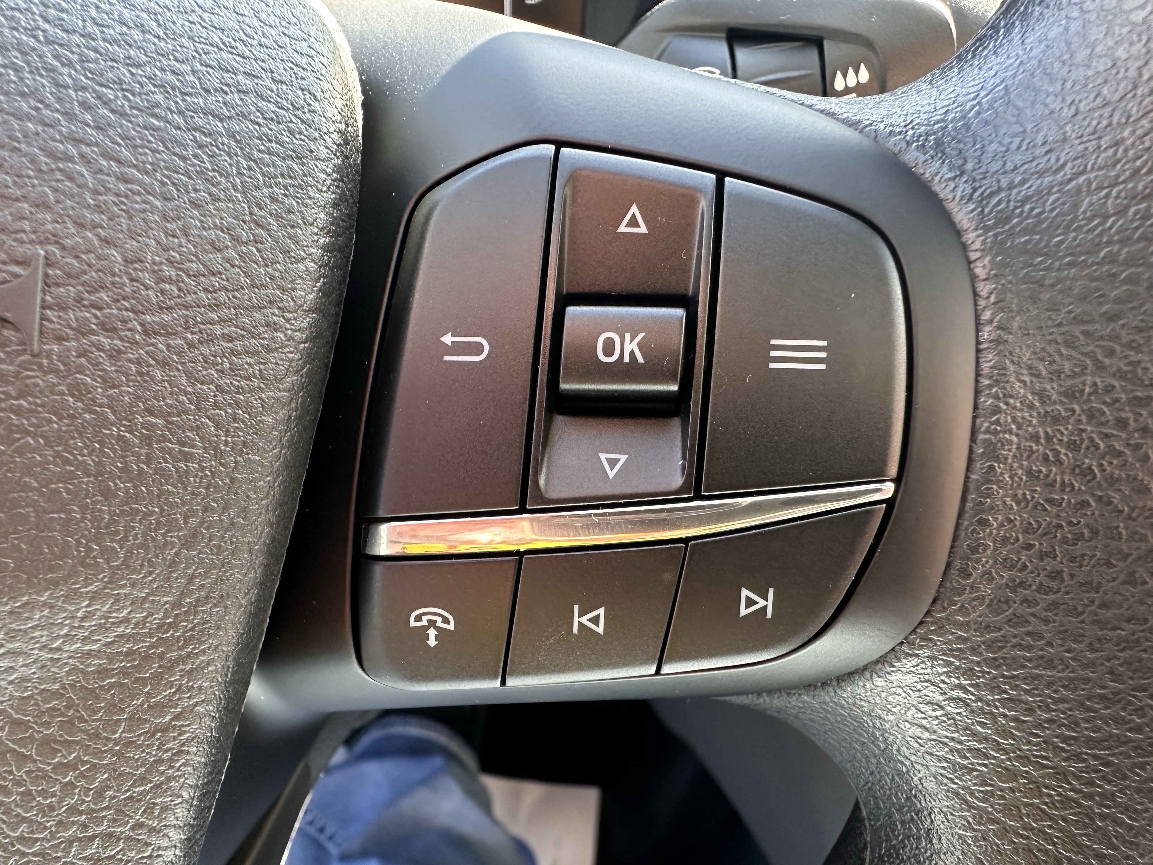 New 2026 Ford Transit 250 XL w/ Exterior Upgrade Package image 16