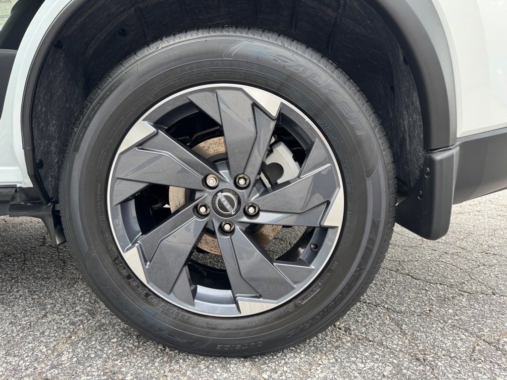 New 2026 Nissan Rogue SV image 9