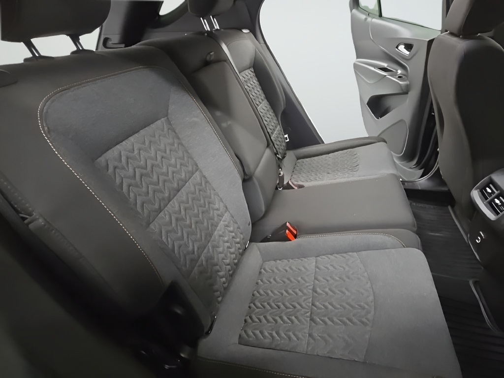 Used 2024 Chevrolet Equinox LT w/ Driver Convenience Package AWD/4WD image 23