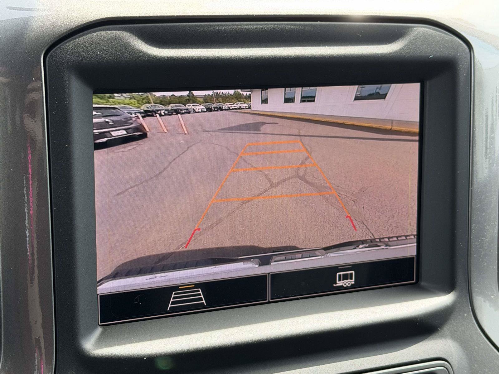 New 2026 GMC Sierra 3500 Pro AWD/4WD image 10